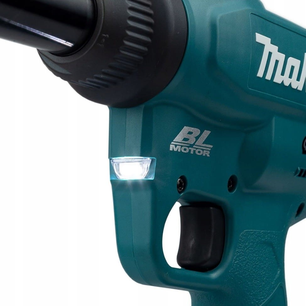 Zbliżenie na podwójną diodę LED w Makita DRV250ZJ