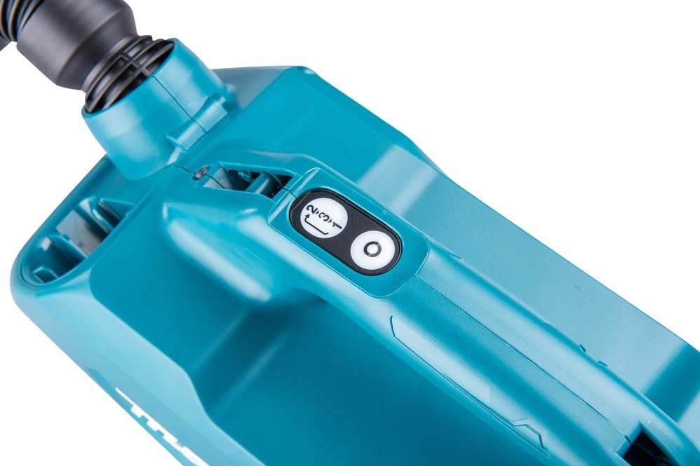 makita dcl184z worek i akcesoria – zbliżenie zestawu