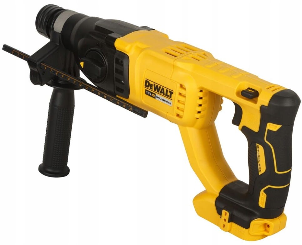 Młotowiertarka SDS-Plus DeWalt DCH133 widok pod kątem