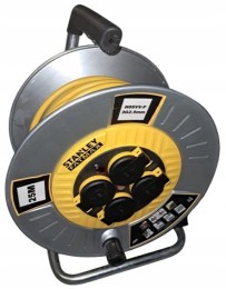 Przedłużacz Bębnowy Budowlany Stanley 25m (3x1,5mm / Guma / IP44 / Metalowy stelaż)