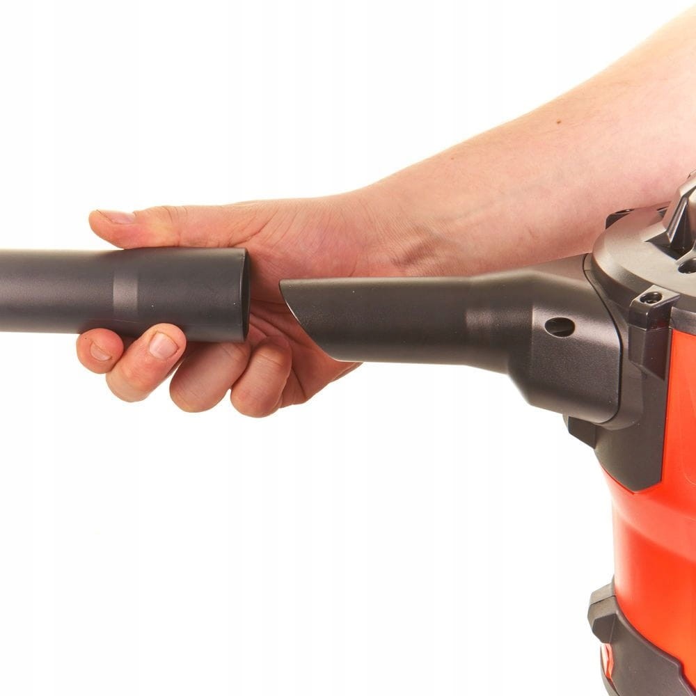 Podłączanie węża elastycznego do odkurzacza ręcznego Milwaukee M18 - tryb stacjonarny