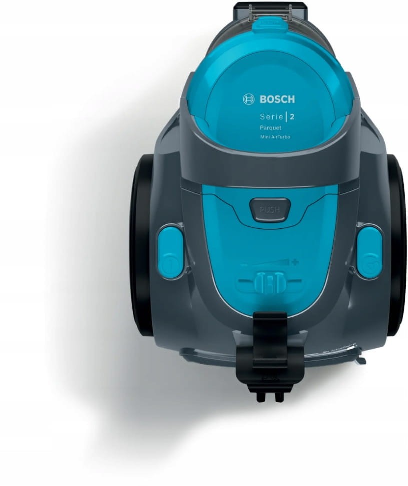 Widok na filtr PureAir i rączkę odkurzacza Bosch BGS05X240