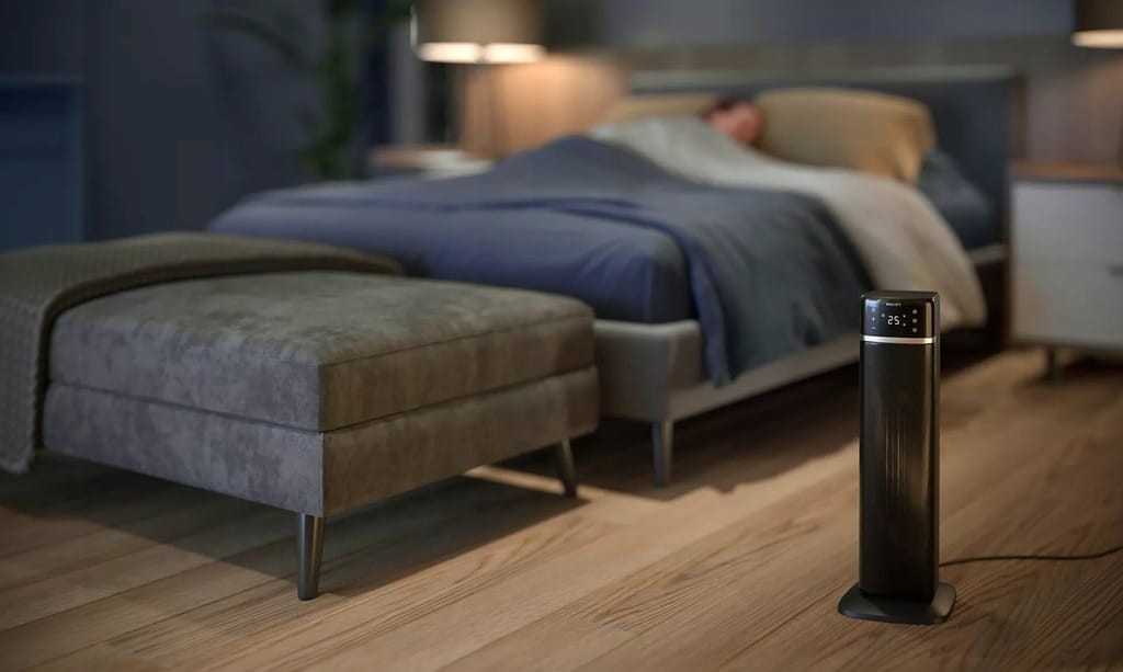Cichy termowentylator do sypialni Philips CX5120 przy łóżku
