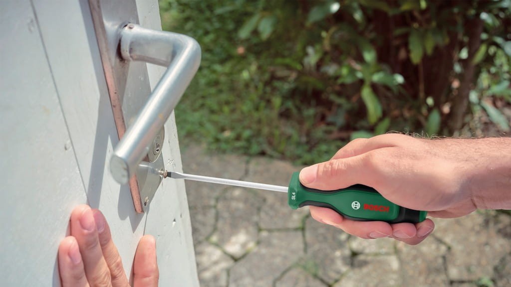 ZESTAW 8 RÓŻNYCH WKRĘTAKÓW RĘCZNYCH BOSCH