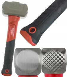 Młotek Milwaukee dwuobuchowy trzonek z włókna szklanego 1,36KG młot mocny