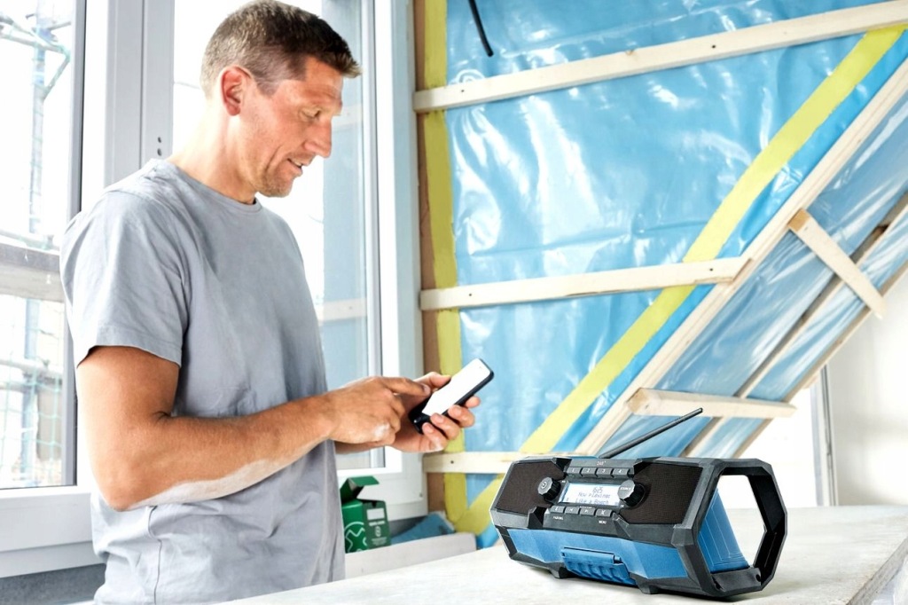 RADIO BUDOWLANE GPB 18V-2 C BOSCH Bluetooth