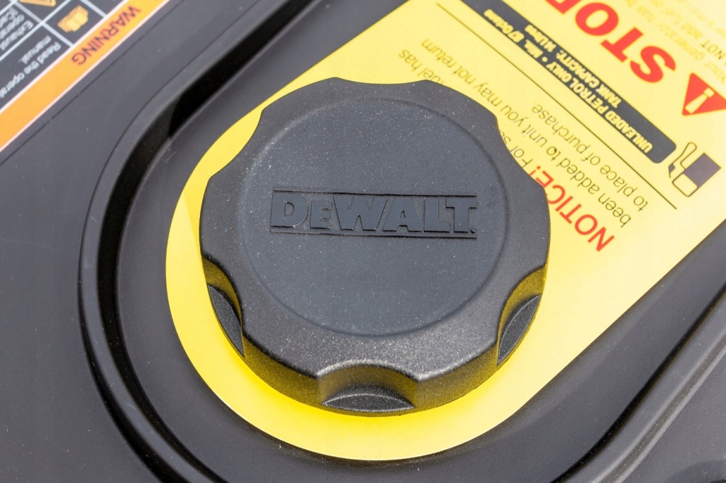 AGREGAT PRĄDOTWÓRCZY DEWALT DXGNi65E 6,5kW PRZENOŚNY JEDNOFAZOWY 6500W