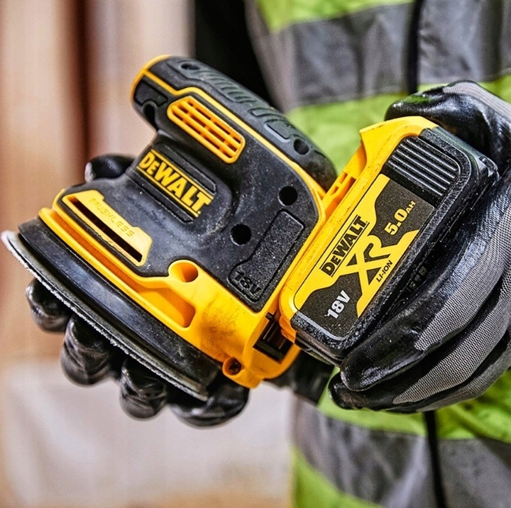 DeWalt DCW210NT Szlifierka mimośrodowa polerka akumulatorowa 300 W 18 V XR