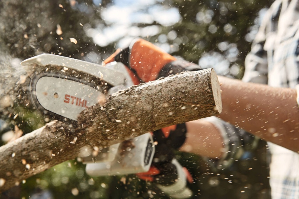 STIHL pilarka GTA 26 przecinarka zestaw z akumulatorem AS2 i ładowarką AL1 -
