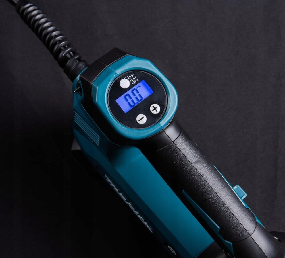 MAKITA Minikompresor samochodowy akumulatorowy 18V DMP180Z