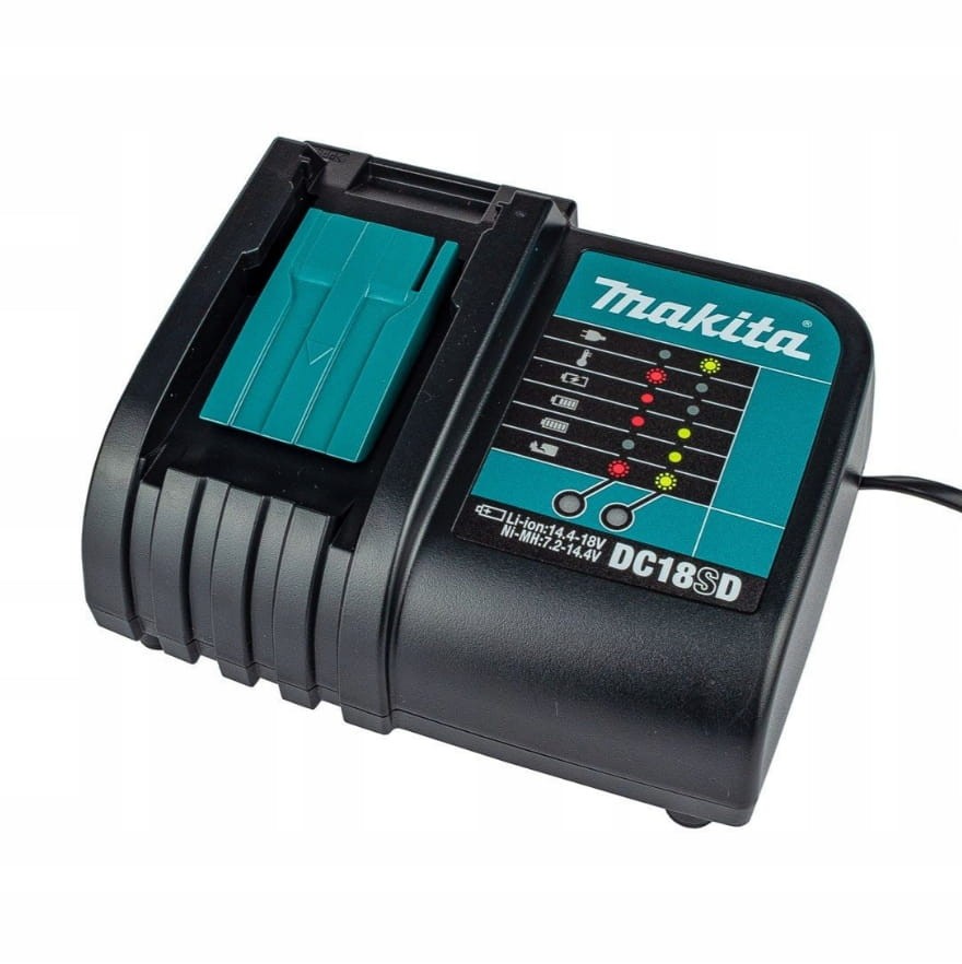 Gniazdo ładowania i panel LED w ładowarce Makita DC18SD