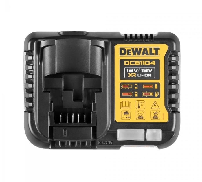 Widok z góry na styki i panel LED ładowarki DeWalt DCB1104