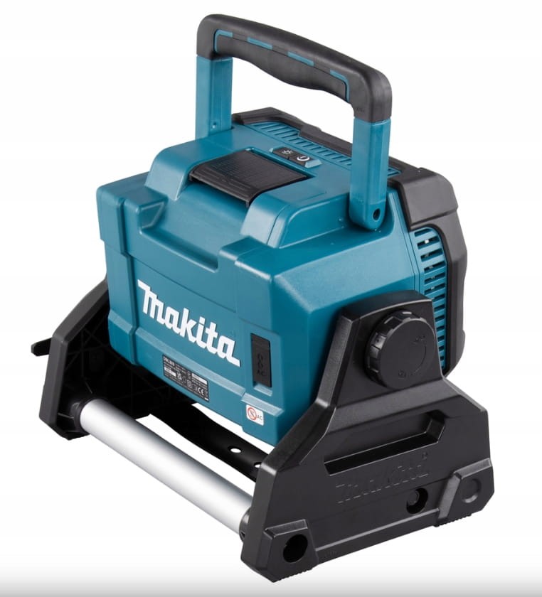 Tył lampy Makita DML809 - widok na obudowę i system chłodzenia