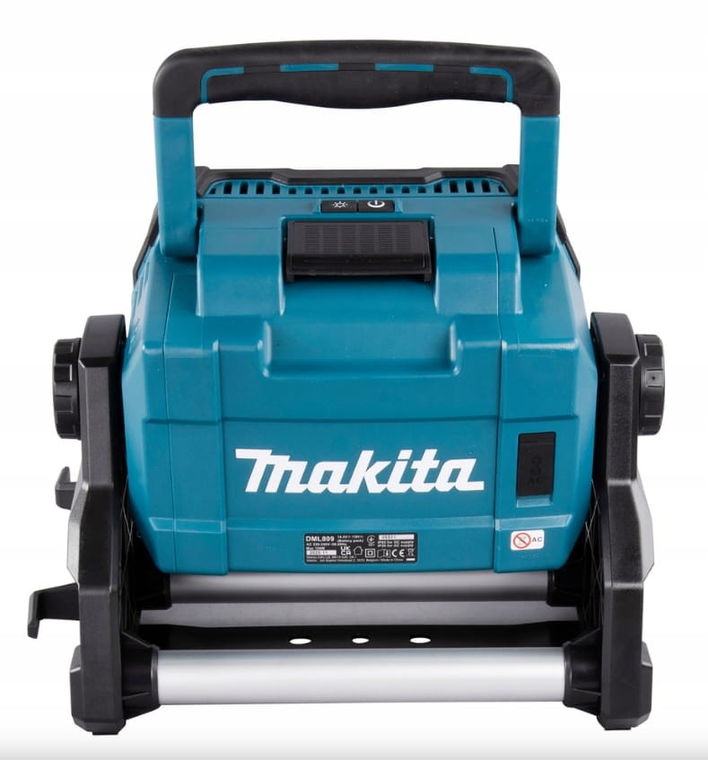 Tylny panel lampy Makita DML809 z zamkniętymi klapkami na akumulatory