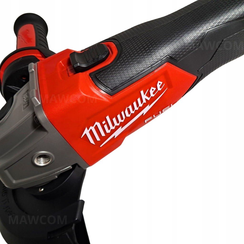 Logo Milwaukee na obudowie silnika bezszczotkowego POWERSTATE
